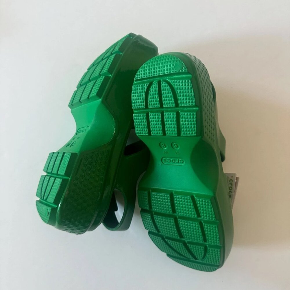 CROCS Stomp Platform Fisherman Sandals High Shine Green Ivy NWT - Picture 3 of 3
